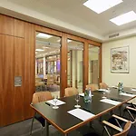 Hotel La Couronne & 4*