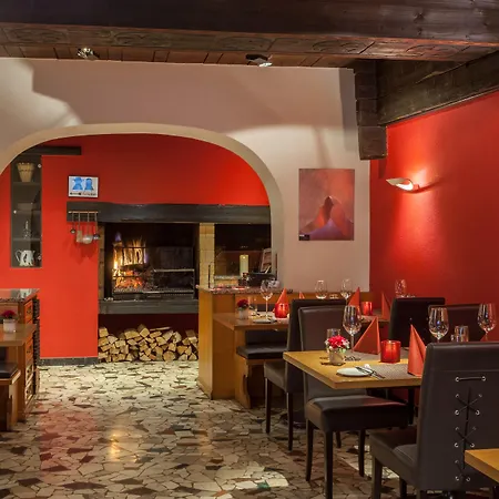 La Couronne & Hotell 4*