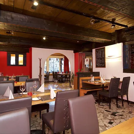 Hotel La Couronne &