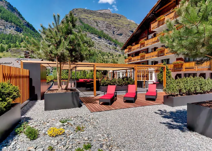 Hotell La Couronne & 4*