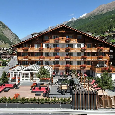 La Couronne & Ξενοδοχείο 4*